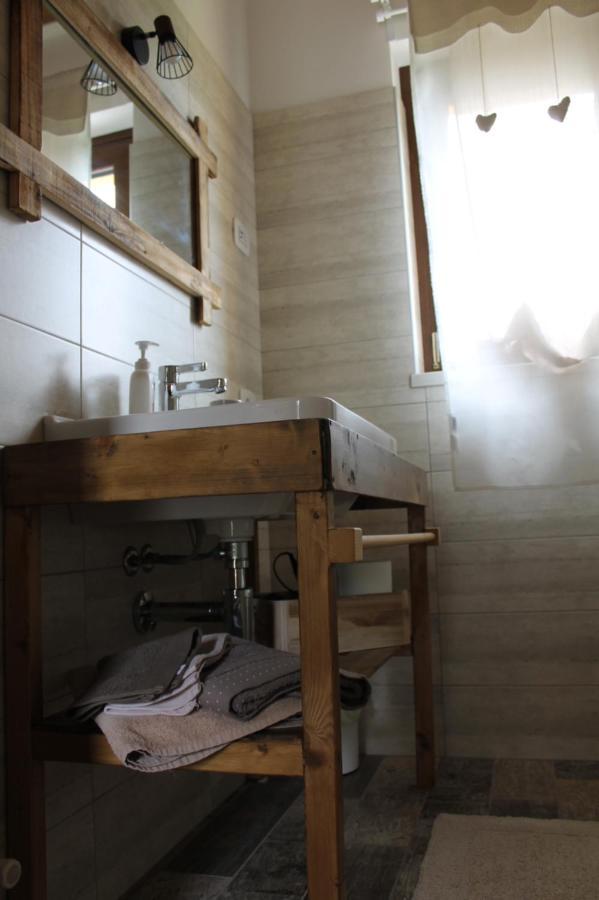 Agriturismo B&B Le Casette Sul Garda 卡瓦翁贝罗内斯 外观 照片