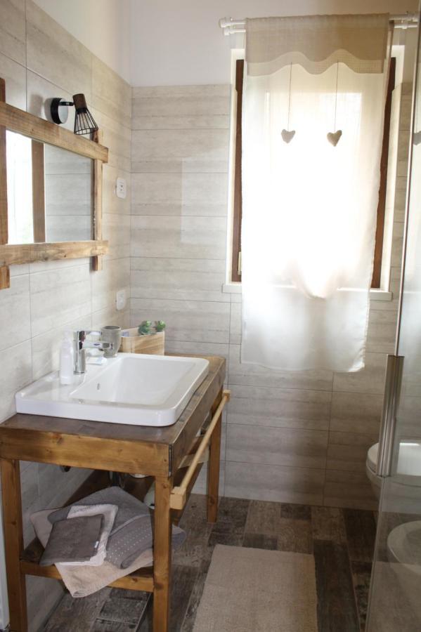 Agriturismo B&B Le Casette Sul Garda 卡瓦翁贝罗内斯 外观 照片