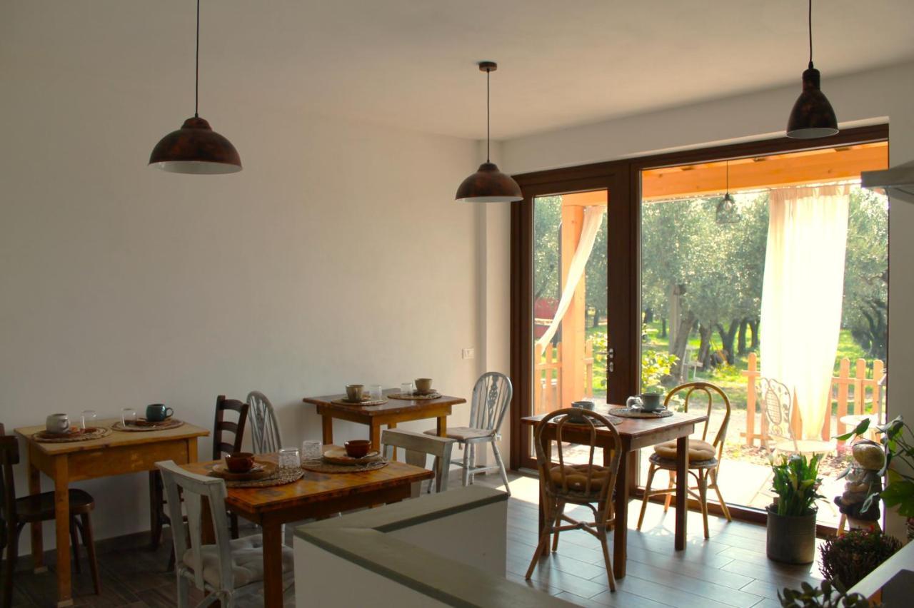 Agriturismo B&B Le Casette Sul Garda 卡瓦翁贝罗内斯 外观 照片