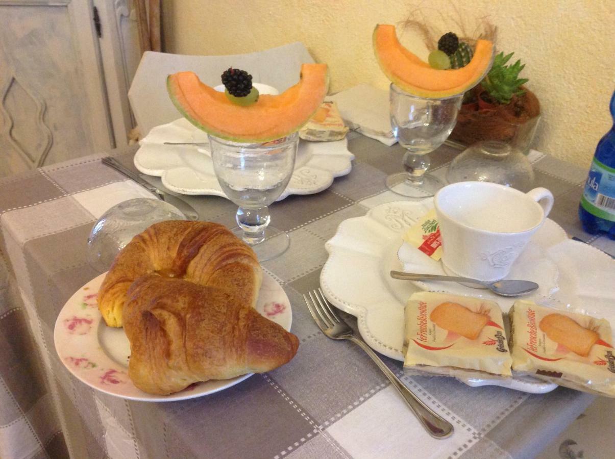 Agriturismo B&B Le Casette Sul Garda 卡瓦翁贝罗内斯 外观 照片