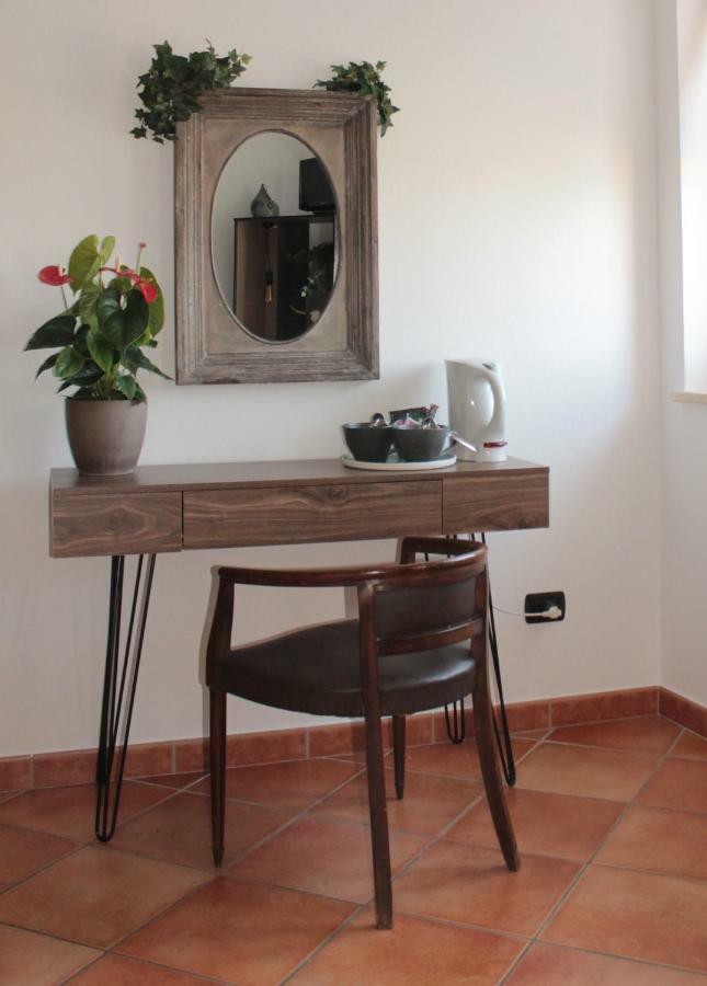Agriturismo B&B Le Casette Sul Garda 卡瓦翁贝罗内斯 外观 照片