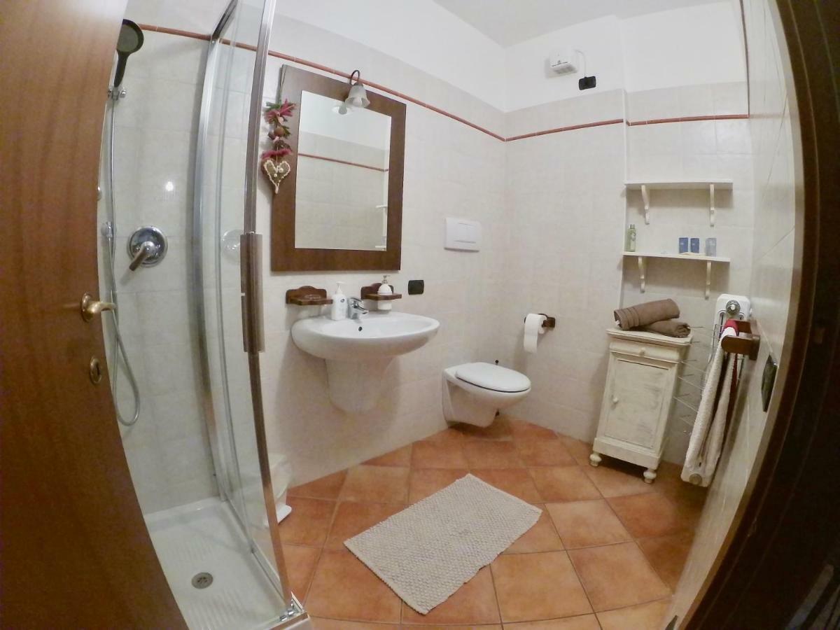 Agriturismo B&B Le Casette Sul Garda 卡瓦翁贝罗内斯 外观 照片