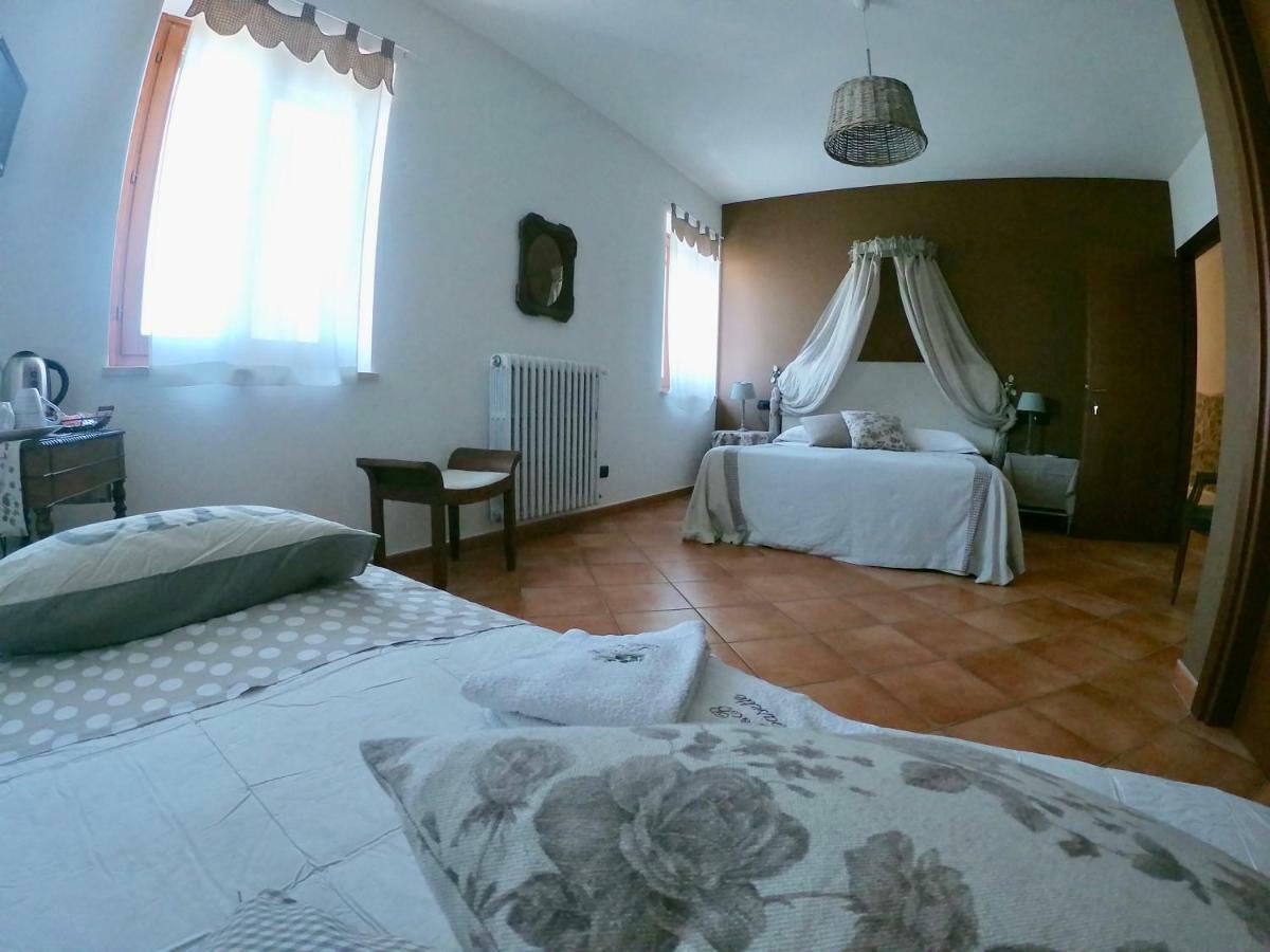 Agriturismo B&B Le Casette Sul Garda 卡瓦翁贝罗内斯 外观 照片